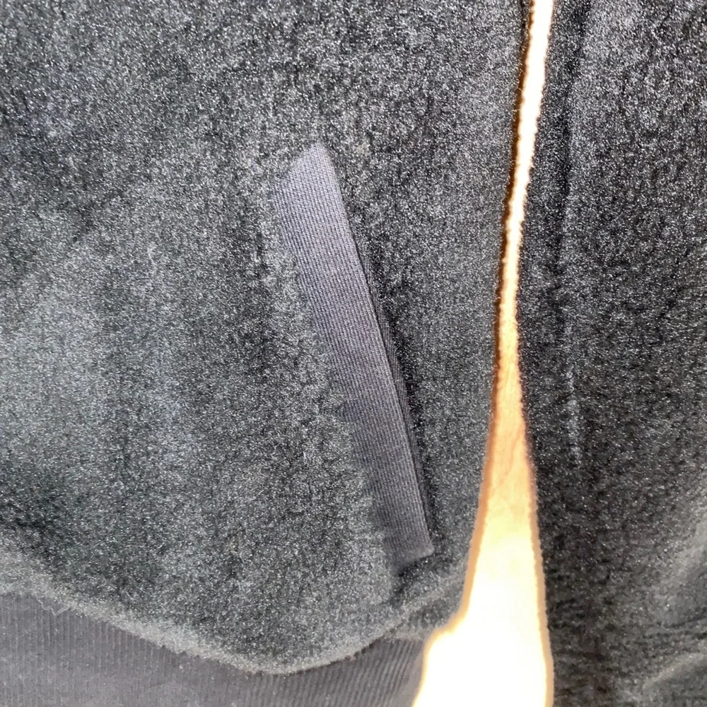 NWT Wanakome Mara Black Sherpa Hoodie - Picture 3 of 7